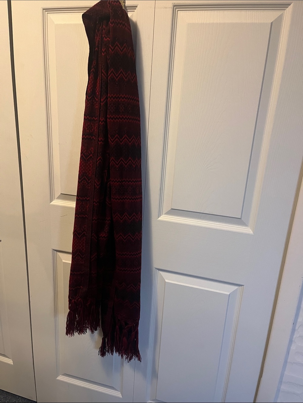 Burgundy Patterned Fringe Scarf - Unbranded